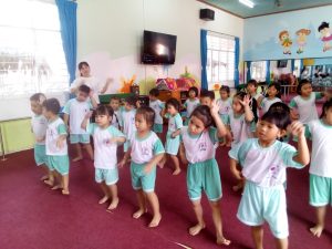 5d06323a706e9530cc7f