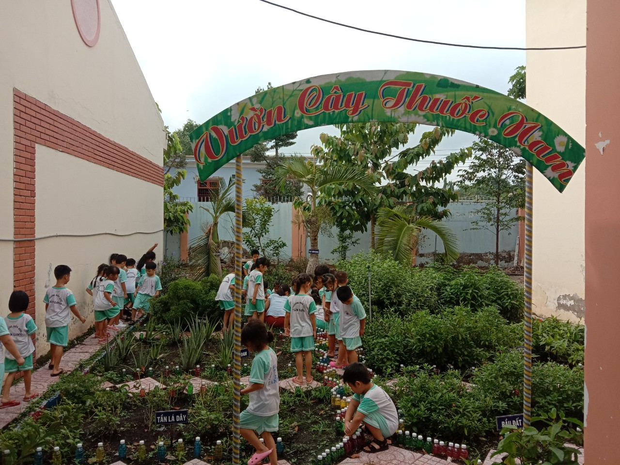 70df0e50e87f0d21546e