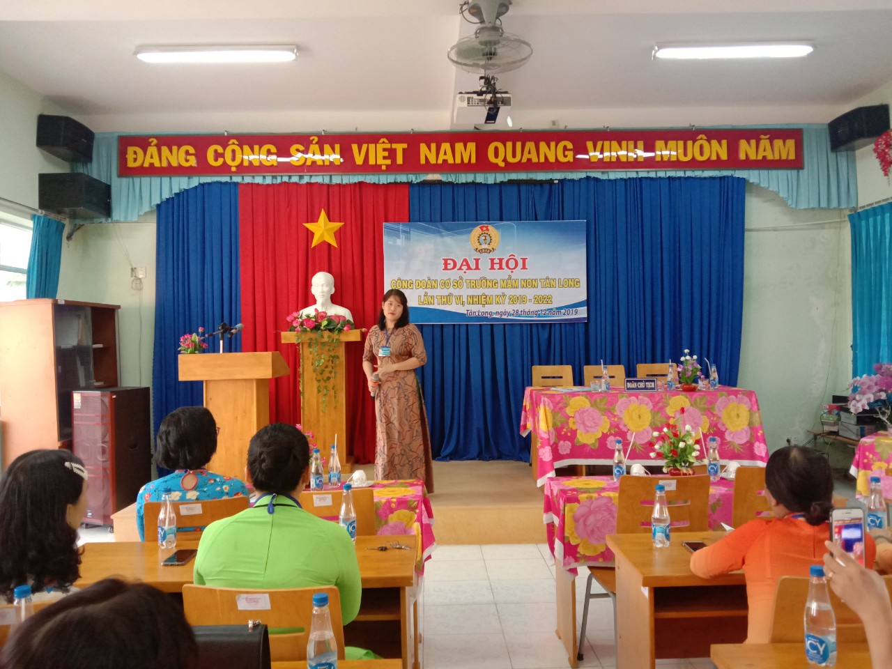 0988568dcd1a34446d0b