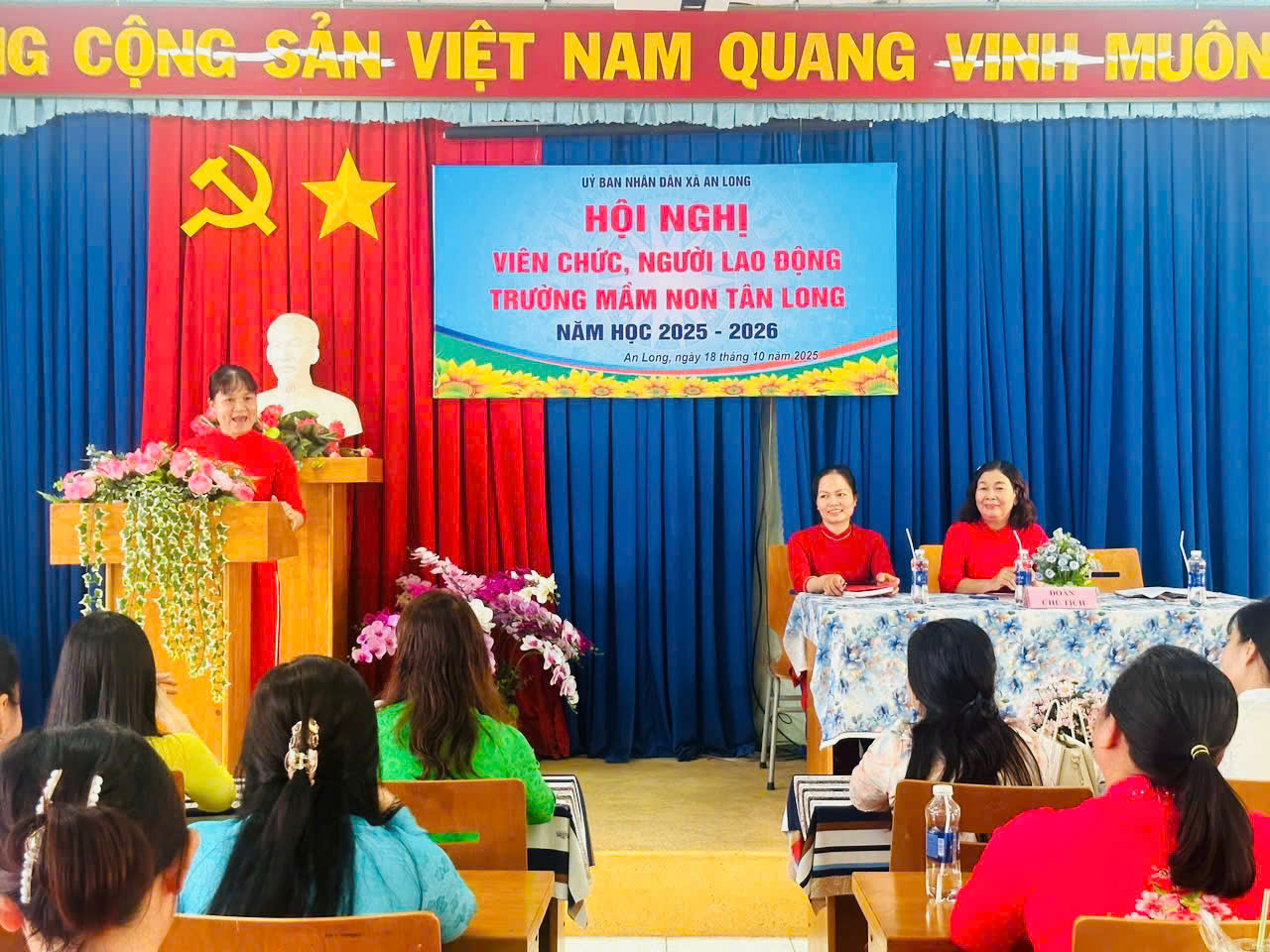 z7129746997463_09aadb09469bc440c45492a33366032a